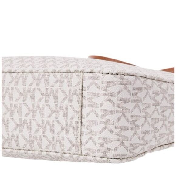 Michael Kors Large Messenger White with Matching ID Holder New Retails $476 - Picture 5 of 10